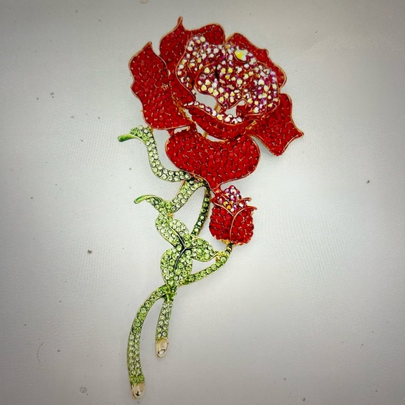 Crystal Rhinestone Embellished Red Rose Brooch - Picture 3 of 3